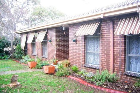 Property photo of 28 Lowndes Street Kennington VIC 3550