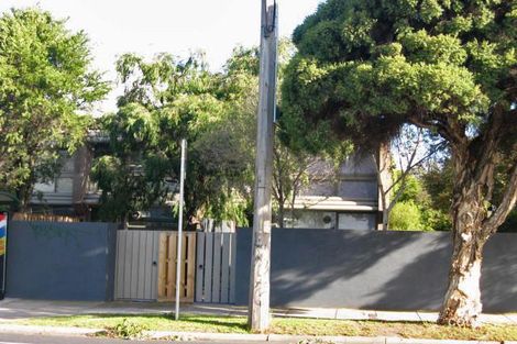 Property photo of 15/89 Neerim Road Glen Huntly VIC 3163