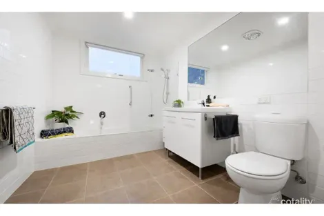 Property photo of 71 Bell Street Fitzroy VIC 3065