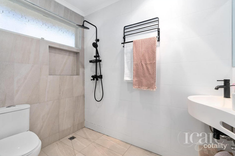 Property photo of 2/31 Mount Pleasant Road Nunawading VIC 3131