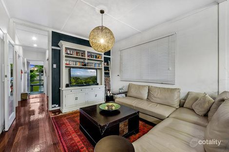 Property photo of 54 Foch Street Wynnum West QLD 4178