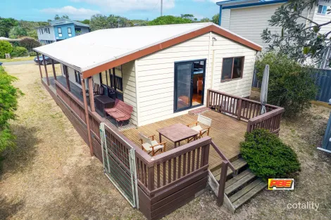 Property photo of 11 Saturn Parade Venus Bay VIC 3956