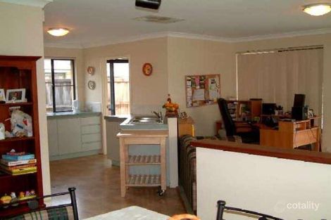 Property photo of 40 Tanami Circle Ellenbrook WA 6069