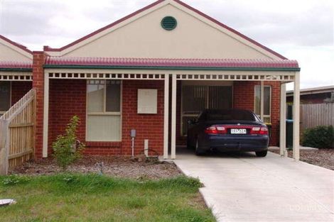 Property photo of 2/12 Endeavour Way Wyndham Vale VIC 3024