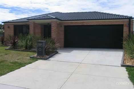 41 Tuscany Rise, Pakenham, VIC 3810