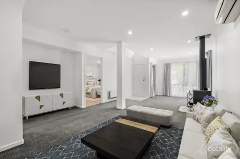 Property photo of 9 Watts Street Greenway ACT 2900