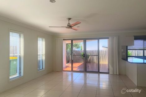 Property photo of 3/8 Fourth Avenue Labrador QLD 4215