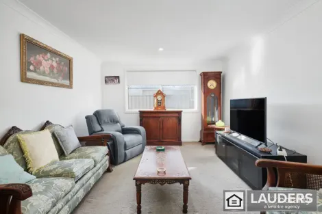 Property photo of 60 Albatross Way Old Bar NSW 2430