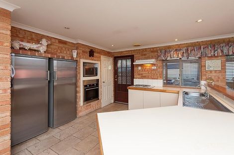 Property photo of 7 Chartwell Place Leeming WA 6149