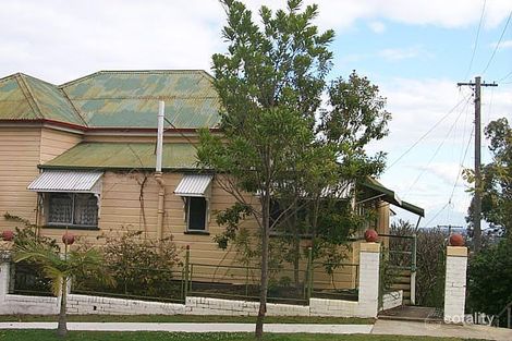 18 Beaconsfield St, Highgate Hill, QLD 4101