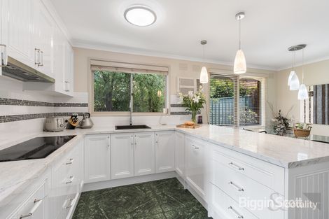 Property photo of 81 Chalcot Drive Endeavour Hills VIC 3802