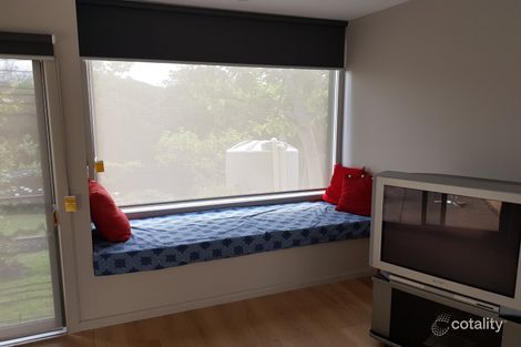 Property photo of 31 Ivanhoe Grove Malvern East VIC 3145