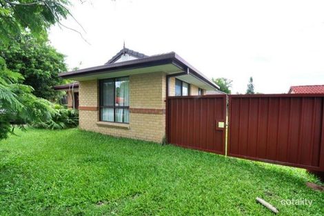 Property photo of 4 Willunga Place Merrimac QLD 4226