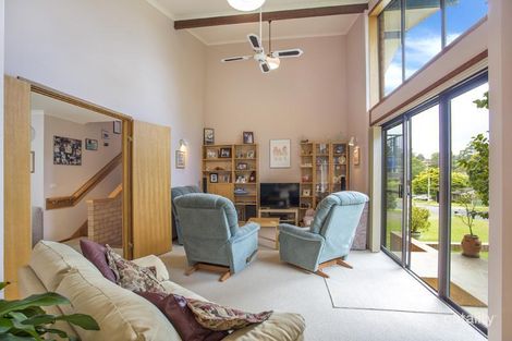 Property photo of 39 Pacific Road Surf Beach NSW 2536