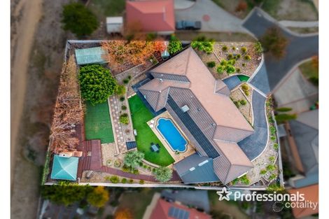 Property photo of 2 Madden Place West Wodonga VIC 3690