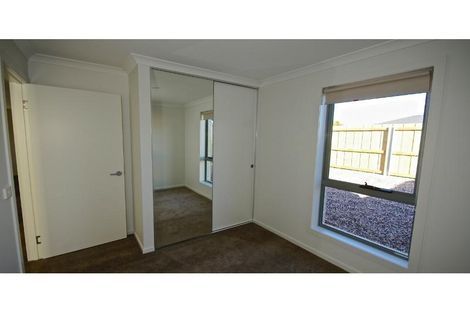 Property photo of 2/18 Gatenby Drive Miandetta TAS 7310