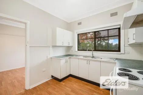 Property photo of 8 Bardia Road Shortland NSW 2307