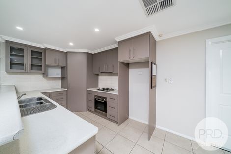 Property photo of 15 Warambee Street Glenfield Park NSW 2650