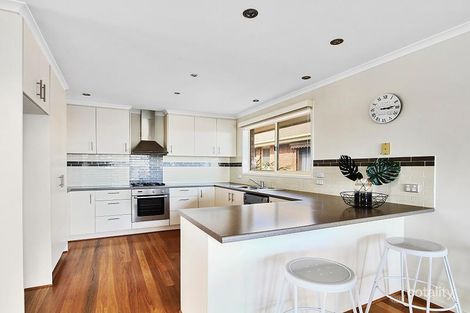 Property photo of 13 Nautilus Way Lakes Entrance VIC 3909