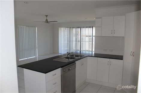 Property photo of 48 Miami Terrace Blacks Beach QLD 4740
