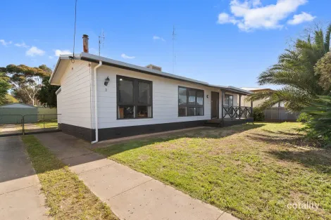 Property photo of 3 First Street North Moonta SA 5558