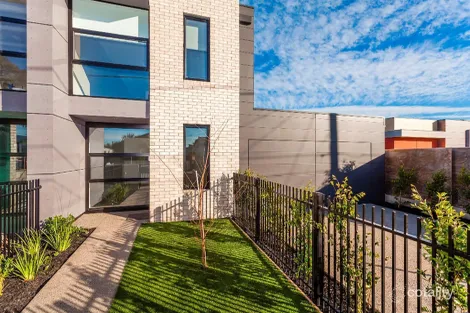 Property photo of 2/113-115 Albert Street Geelong West VIC 3218