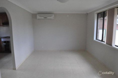 Property photo of 12 Hoyle Place Greenfield Park NSW 2176