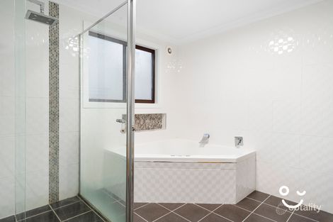 Property photo of 78 Iola Avenue Farmborough Heights NSW 2526