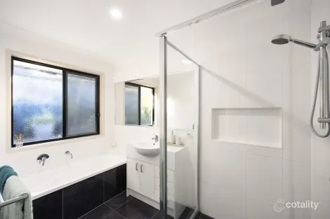 Property photo of 28 Conte Circuit Augustine Heights QLD 4300