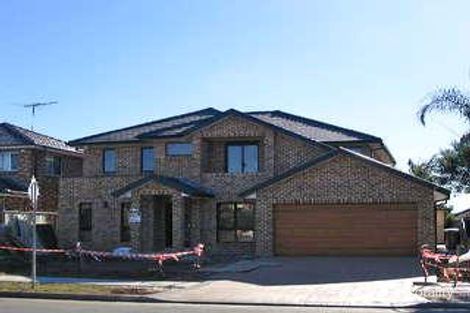 129 Humphries Rd, St Johns Park, NSW 2176