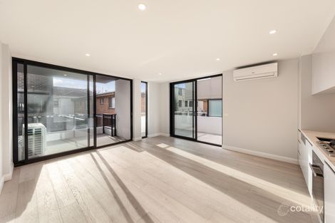 Property photo of 104/51 Ormond Esplanade Elwood VIC 3184