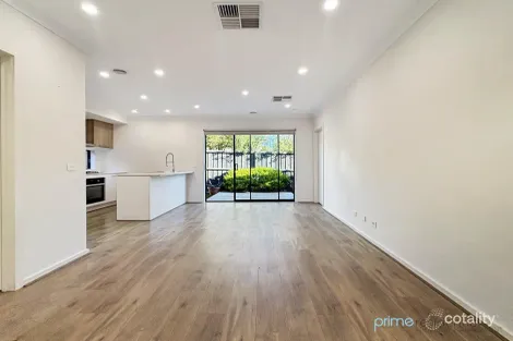 9 Bingham Cct, Thornhill Park, VIC 3335