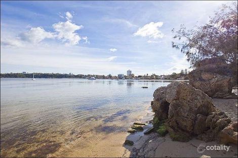 Property photo of 8 Riverview Court Dalkeith WA 6009