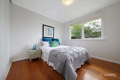 Property photo of 2/218 Wattletree Road Malvern VIC 3144