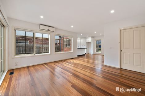 Property photo of 28 Jardier Terrace South Morang VIC 3752