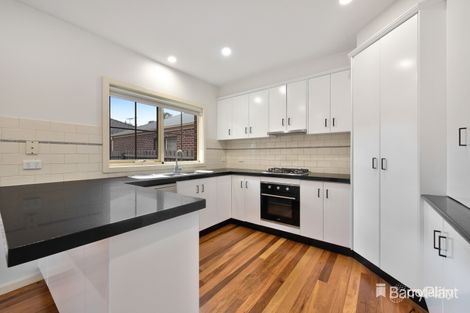 Property photo of 28 Jardier Terrace South Morang VIC 3752