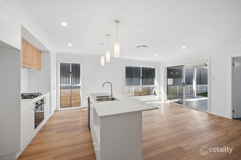 14 Wildwood Way, Thrumster, NSW 2444