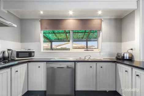 Property photo of 2 Reid Street Maffra VIC 3860