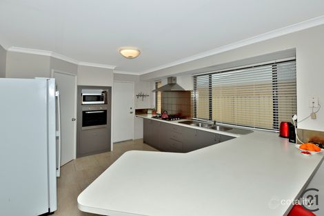 Property photo of 6 Tambellup Drive Dawesville WA 6211