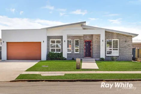 Property photo of 4 Mountview Avenue Doonside NSW 2767