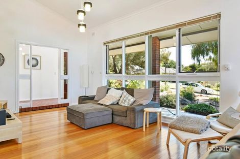 Property photo of 18 Jersey Road Happy Valley SA 5159