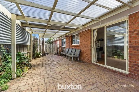 Property photo of 10 Banksia Place Grovedale VIC 3216