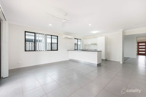 Property photo of 49 Coogee Terrace Blacks Beach QLD 4740