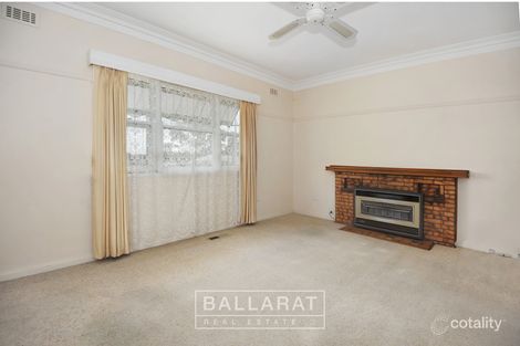 Property photo of 152 Gillies Street Maryborough VIC 3465