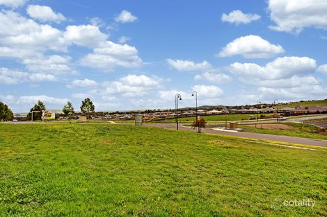 Property photo of 12 Springridge Boulevard Wallan VIC 3756