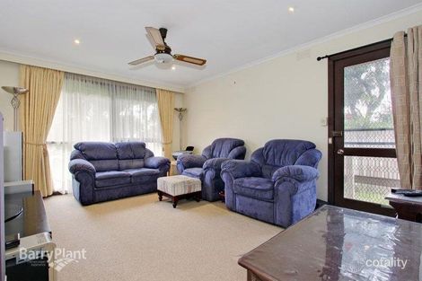 Property photo of 18 Eton Square Wantirna VIC 3152