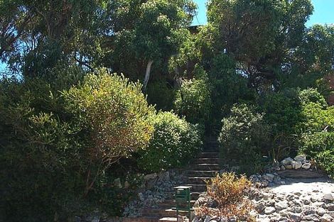 25 Clontarf St, Sorrento, WA 6020