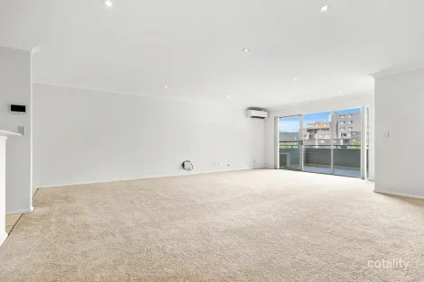 19/13-15 Moore St, West Gosford, NSW 2250