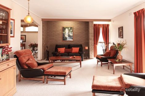 Property photo of 15 Cumberland Court Glen Waverley VIC 3150