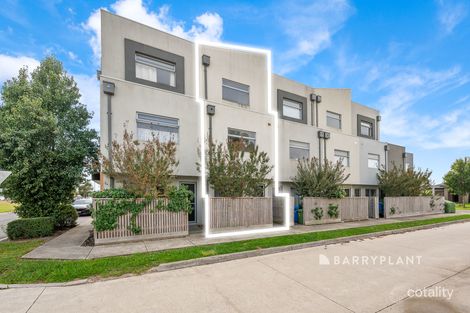 10 Downhelm Rd, Cranbourne North, VIC 3977